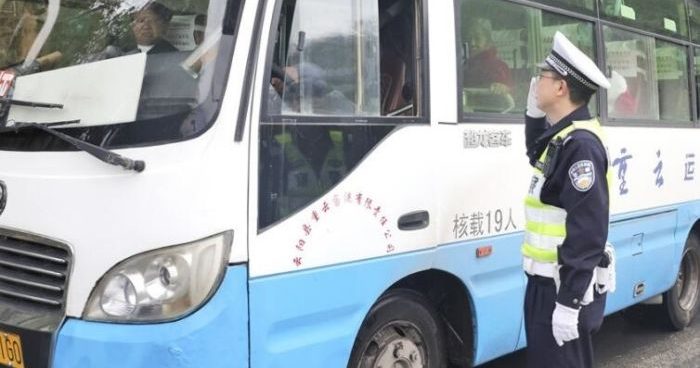 重庆交巡警开展春季公路交通安全专项整治行动成效显著